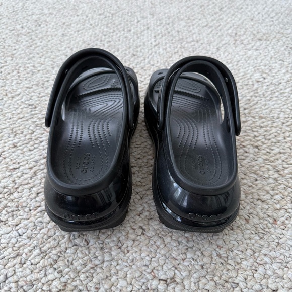 Women’s Platform Crocs - size 7 - Picture 5 of 6